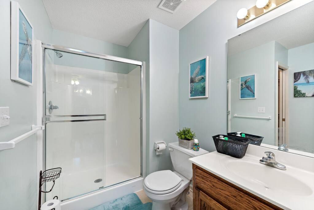 Beautiful Townhome, 11 Minutes To Downtown, Kcmo. Kansas City Luaran gambar
