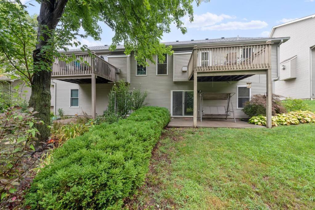 Beautiful Townhome, 11 Minutes To Downtown, Kcmo. Kansas City Luaran gambar